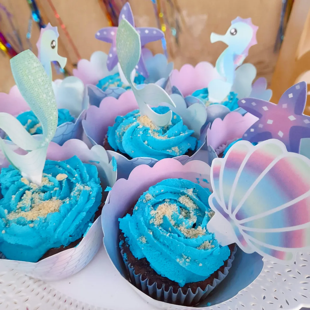 Cupcakes personalizados com tema do mar